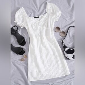 Cute mini white dress size medium
